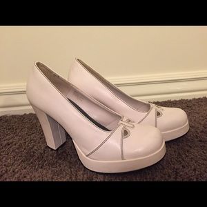 Cute Heeled White Vintage Shoes